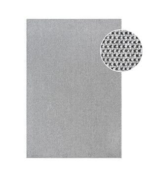 
- 200x290 CM   Geef je interieur een warme en moderne uitstraling met het Lora Plus vloerkleed. Dit hoogwaardige tapijt van combineert zachtheid, duurzaamheid en stijl, waardoor het perfect past in elke woonkamer, slaapkamer of eetkamer. Vlekbestendig en onderhoudsvriendelijk omdat het kleed is gemaakt van synthetische vezels. Kleurvast, waterafstotend, antistatisch en anti-allergisch. Naast een zacht en comfortabel gevoel beschikt dit materiaal over diverse goede eigenschappen waardoor het tapijt pluisvrij en gemakkelijk schoon te maken is. Productspecificaties: 100% Soft Touch Polypropyleen Poolhoogte : 10mm Gewicht = 1.750gr/m² Geweven wol-look Geluiddempend Geschikt voor vloerverwarming Anti-statisch Merk: Muratap Materiaal: Polypropyleen Kleur: Zwart Afmetingen: 200x290 CM