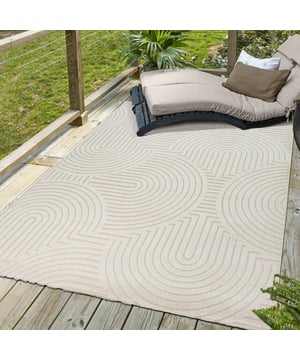 
- 120x170 CM   Ervaar de serene schoonheid en veelzijdigheid van onze Berlin Indoor en Outdoor Japandi collectie. Deze vloerkleden combineren de strakke lijnen van Japans design met de warme, natuurlijke elementen van Scandinavische stijl, perfect voor elk interieur of buitenruimte. Kenmerken: Materiaal: Gemaakt van hoogwaardig polypropyleen, wat zorgt voor duurzaamheid en een langdurige schoonheid. Poolhoogte: Een fijne poolhoogte van 6 mm voor een subtiele, strakke uitstraling. Vormopties: Verkrijgbaar in zowel rechthoekige als ronde vormen, passend bij elke ruimte en stijl. Pluspunten: Anti-statisch en Anti-allergisch: Ideaal voor een gezonde en schone leefomgeving. Kleurvast Merk: Muratap Materiaal: Polypropyleen Kleur: Creme Afmetingen: 120x170 CM EAN: 6017425753705 Overig: Machine Wasbaar, Anti-Slip, Anti-statisch en Anti-allergisch , Kleurvast en waterafstotend, Geschikt voor vloerverwarming, Geluiddempend