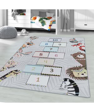 
Nieuwe Collectie kinderkamer vloerkleden in mooie en leerzame varianten. Speciaal ontwikkeld voor kinder -en babykamers. - 80x120 CM  PLAY Collectie Kids Vloerkleden De Play Collectie vloerkleden zijn opvallende bijzonder leerzame vloerkleden. Maak van uw kinderkamer of babykamer een leerzame kamer met dit tapijt. - Vlekbestendig en onderhoudsvriendelijk omdat het kleed is gemaakt van synthetische vezels. - Kleurvast, waterafstotend, antistatisch en anti-allergisch. - Naast een zacht en comfortabel gevoel beschikt dit materiaal over diverse goede eigenschappen waardoor het tapijt pluisvrij en gemakkelijk schoon te maken is. Productspecificaties: 100% Polyamide Anti-Slip Rug Poolhoogte : 8mm Gewicht = 1.200gr/m² Geluiddempend Geschikt voor vloerverwarming Anti-statisch en Anti-allergisch Kleurvast en waterafstotend Merk: Muratap Materiaal: Polyamide Kleur: Grijs Afmetingen: 80x120 CM EAN: 6017417688626