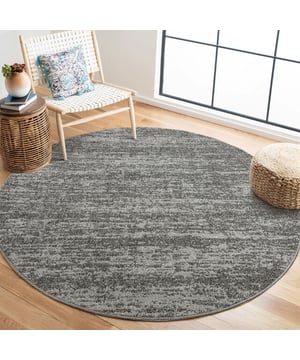 
- 200 CM ROND   Ervaar de moderne elegantie en het comfort van onze Relax Oslo collectie, een perfecte toevoeging aan elk interieur. Deze laagpolige effen vloerkleden zijn ontworpen om jouw woonruimte te verrijken met een strakke, minimalistische uitstraling. Kenmerken: Materiaal: Gemaakt van hoogwaardig polypropyleen, wat zorgt voor duurzaamheid en langdurige schoonheid. Gewicht: Een solide gewicht van 1850 gr per m², wat bijdraagt aan de kwaliteit en stevigheid van het tapijt. Vormopties: Verkrijgbaar in verschillende maten en ook in rond formaat, waardoor het perfect past in elke ruimte. Pluspunten: Moderne Uitstraling: Het effen design geeft een strakke en eigentijdse look aan jouw Merk: Muratap Materiaal: Polypropyleen Kleur: Grijs Afmetingen: 200 CM ROND EAN: 6017406535566 Overig: Anti-statisch en Anti-allergisch , Kleurvast en waterafstotend, Geschikt voor vloerverwarming, Geluiddempend
