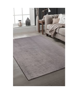 
- 80 CM ROND  Samba Soft Fluffy Vloerkleden Laagpolig Superzacht Superzachte knuffelkleden uit de Samba Soft collectie. Fluffy tapijten in meerdere kleuren leverbaar. Ideaal voor in de slaapkamer. Nooit meer koude voeten wanneer je 's ochtends uit bed stapt! In de woonkamer wilt u niet meer op de bank zitten maar het liefst de hele dag op dit vloerkleed liggen. De zachte garen voelen aan als een konijnenvacht en brengt veel comfort, is extreem zacht en heeft een extreem hoog aaibaarheidsgehalte. Dit vloerkleed is gemakkelijk te reinigen en te onderhouden en heeft een Antislip onderrug. Keurmerk OEKO-TEX: Al onze machinaal geknoopte tapijten zijn gecertificeerd volgens STANDARD 100 by OEKO-TEX, een wereldwijd uniform en onafhankelijk test- en certificeringssysteem voor textiel. De certificering betekent dat het eindproduct vrij is van gevaarlijke Merk: Muratap Materiaal: Polyester Kleur: Grijs Afmetingen: 80 CM ROND EAN: 8720728973739 Overig: Soft Touch, Anti-statisch en Anti-allergisch , Kleurvast en waterafstotend, Geschikt voor vloerverwarming, Geluiddempend