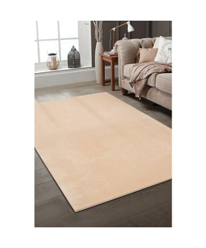 
- 80x200 CM  Samba Soft Fluffy Vloerkleden Laagpolig Superzacht Superzachte knuffelkleden uit de Samba Soft collectie. Fluffy tapijten in meerdere kleuren leverbaar. Ideaal voor in de slaapkamer. Nooit meer koude voeten wanneer je 's ochtends uit bed stapt! In de woonkamer wilt u niet meer op de bank zitten maar het liefst de hele dag op dit vloerkleed liggen. De zachte garen voelen aan als een konijnenvacht en brengt veel comfort, is extreem zacht en heeft een extreem hoog aaibaarheidsgehalte. Dit vloerkleed is gemakkelijk te reinigen en te onderhouden en heeft een Antislip onderrug. Keurmerk OEKO-TEX: Al onze machinaal geknoopte tapijten zijn gecertificeerd volgens STANDARD 100 by OEKO-TEX, een wereldwijd uniform en onafhankelijk test- en certificeringssysteem voor textiel. De certificering betekent dat het eindproduct vrij is van gevaarlijke Merk: Muratap Materiaal: Polyester Kleur: Grijs Afmetingen: 80x200 CM EAN: 8720728971117 Overig: Soft Touch, Anti-statisch en Anti-allergisch , Kleurvast en waterafstotend, Geschikt voor vloerverwarming, Geluiddempend