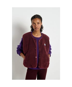 
Kleur: BORDEAUX CHINE <br>
Materiaal: 100% gerecycled polyester