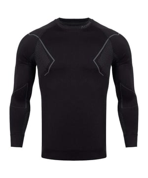 
58% Polyamide, 39% Polypropyleen, 3% Elastaan. Stof: Dubbele laag. Ontwerp: Eenvoudig. Hals: Crew Neck. Mouwtype: Met lange mouwen. Stoftechnologie: Soepel, Vochtafvoerend, Sneldrogend, Thermisch. Naadloze, geventileerde panelen. S: 34,5 in. M: 37 in.