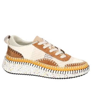
De 6011 572-naturel-combi van Hello Comfort is een echte blikvanger. De 6011 572-naturel-combi is uitgevoerd in de kleur Almond. Bekijk ook onze overige collectie van Hello Comfort op onze webshop!