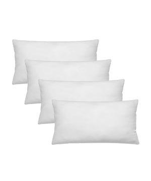
Wil jij gelijk jouw kussenhoes opvullen met een binnenkussen? Dan hebben wij deze set van 4 stuks 100% polyester 240 gram wegende kussenvulling van 30 x 50 cm.Materiaal: PolyesterKleur: WitAfmetingen: 30 x 50 cm