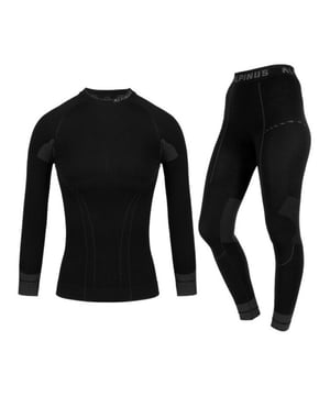
56% Polyamide, 39% Polypropyleen, 5% Elastaan. Stof: Dubbele Laag, Zachte Aanraking. Ontwerp: Logo. Hals: Crew Neck. Mouwtype: Met lange mouwen. Stoftechnologie: Anti-Allergisch, Vochtafvoerend, Niet-irriterend, Voorkomt schuren, Sneldrogend, Thermisch. Naadloze, geventileerde panelen. Inhoud: 1 zwembroekje, 1 topje. Waistline: Elastiek. L R: 40 in. XL R: 42,5 in.