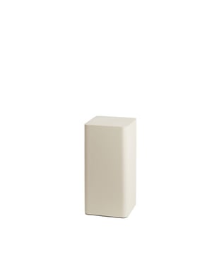 
Shop dit prachtige artikel van Light & LivingLight & Living - Zuil 30,5x30,5x60 cm ALURIO crème is gemaakt en ontwerpen door het Nederlandse merk Light & Living.De belangrijkste kenmerken van het artikel zijn als volgt:Kleur: WitProduct Lengte: 30.5Product Breedte: 30.5Producht Hoogte: 60Gewicht: 9.54Light & Living werd meer dan vijftig jaar geleden opgericht. We begonnen met het maken van lampenkappen in een kleine fabriekshal. Al snel kwamen daar lampen bij, zodat we een totaal verlichtingsconcept konden aanbieden. Na vele jaren actief te zijn geweest op de verlichtingsmarkt, zijn we gaan uitbreiden met betaalbare woonaccessoires en (klein)meubelen.Wij weten als geen ander dat thuis de plek is waar mensen zich vaak het prettigst voelen. Een eigen plek, ingericht met comfortabele meubels en sfeervolle verlichting. We denken graag met je mee. Daarom reizen we de hele wereld over op zoek naar de mooiste verlichting en woondecoratie. We zijn altijd op zoek naar dat ene speciale item waar ons hart sneller van gaat kloppen. Deze momenten leggen we vast en vertalen we naar onze producten.Twee keer per jaar presenteren we een nieuwe seizoenscollectie. Zo weten we je elke keer weer te inspireren! - Afmeting: 30.5x30.5x60 - Kleur: Wit - Materiaal: Metaal
