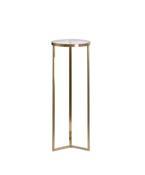 
Shop dit prachtige artikel van Light & LivingLight & Living - Zuil Ø40x101 cm RETIRO glas bruin-licht goud is gemaakt en ontwerpen door het Nederlandse merk Light & Living.De belangrijkste kenmerken van het artikel zijn als volgt:Kleur: GoudProduct Lengte: 40Product Breedte: 40Producht Hoogte: 101Gewicht: 5.52Light & Living werd meer dan vijftig jaar geleden opgericht. We begonnen met het maken van lampenkappen in een kleine fabriekshal. Al snel kwamen daar lampen bij, zodat we een totaal verlichtingsconcept konden aanbieden. Na vele jaren actief te zijn geweest op de verlichtingsmarkt, zijn we gaan uitbreiden met betaalbare woonaccessoires en (klein)meubelen.Wij weten als geen ander dat thuis de plek is waar mensen zich vaak het prettigst voelen. Een eigen plek, ingericht met comfortabele meubels en sfeervolle verlichting. We denken graag met je mee. Daarom reizen we de hele wereld over op zoek naar de mooiste verlichting en woondecoratie. We zijn altijd op zoek naar dat ene speciale item waar ons hart sneller van gaat kloppen. Deze momenten leggen we vast en vertalen we naar onze producten.Twee keer per jaar presenteren we een nieuwe seizoenscollectie. Zo weten we je elke keer weer te inspireren! - Afmeting: 40x40x101 - Kleur: Goud - Materiaal: Metaal