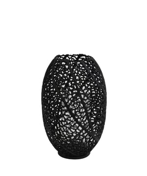 
Shop dit prachtige artikel van Light & LivingLight & Living - Windlicht Ø25,5x38 cm SINULA mat zwart is gemaakt en ontwerpen door het Nederlandse merk Light & Living.De belangrijkste kenmerken van het artikel zijn als volgt:Kleur: ZwartProduct Lengte: 25.5Product Breedte: 25.5Producht Hoogte: 38Gewicht: 1.8Light & Living werd meer dan vijftig jaar geleden opgericht. We begonnen met het maken van lampenkappen in een kleine fabriekshal. Al snel kwamen daar lampen bij, zodat we een totaal verlichtingsconcept konden aanbieden. Na vele jaren actief te zijn geweest op de verlichtingsmarkt, zijn we gaan uitbreiden met betaalbare woonaccessoires en (klein)meubelen.Wij weten als geen ander dat thuis de plek is waar mensen zich vaak het prettigst voelen. Een eigen plek, ingericht met comfortabele meubels en sfeervolle verlichting. We denken graag met je mee. Daarom reizen we de hele wereld over op zoek naar de mooiste verlichting en woondecoratie. We zijn altijd op zoek naar dat ene speciale item waar ons hart sneller van gaat kloppen. Deze momenten leggen we vast en vertalen we naar onze producten.Twee keer per jaar presenteren we een nieuwe seizoenscollectie. Zo weten we je elke keer weer te inspireren! - Afmeting: Ø25.5x38 - Kleur: Zwart - Materiaal: Metaal