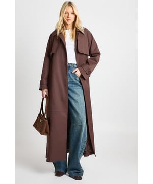 Wrap up in the latest coats and jackets and get out-there with your outerwearBreathe life into your new season layering with the latest coats and jackets from boohoo. Supersize your silhouette in a padded jacket, stick to sporty styling with a bomber, or protect yourself from the elements in a plastic raincoat. For a more luxe layering piece, faux fur coats come in fondant shades and longline duster coats give your look an androgynous edge.