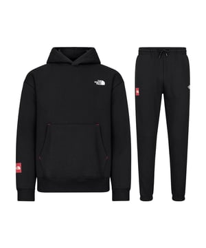 Bring comfort, style, and utility together with the North Face U Axys Tracksuit. Designed as a matching set, the Axys Hoodie and Axys Pants blend premium fleece warmth with a relaxed silhouette, perfexct for everything from weekend lounging to outdoor adventures.
Features:
Relaxed fit across both pieces, offering freedom of movement with a modern street-ready look.
Soft fleece construction for all-day comfort and durability.
Axys Hoodie: Two-piece hood for coverage, kangaroo pocket for essentials, and ribbed trims for a snug finish.
Axys Pants: Elastic waistband with adjustable drawstring, side pockets for storage, and cuffed hems for a clean, athletic fit.
Sustainable touches: Select versions incorporate recycled fabrics.
Signature TNF branding adds subtle detail without overpowering the minimalist design.
Why you’ll love it: The U Axys Tracksuit is equal parts laid-back and versatile. Wear the hoodie and pants together for a coordinated look, or mix and match with your daily rotation. Whether you’re traveling, exploring the city, or just unwinding, this set has you covered in true North Face style.
