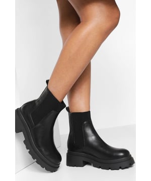 Sitting pretty at the top of our wish list are these chunky boots that you're guaranteed to fall in love with. This street-style shoe has that edge that can make your look go from normal to feisty, the kind of style we all deserve to rock in the cooler months. Women's chunky boots are fashion-forward, comfortable, and can pair well with a variety of different looks, dressing an outfit up. The sole of these shoes is large and wide, adding extra comfort.Style: Chelsea BootsDesign: PlainFabric: PU