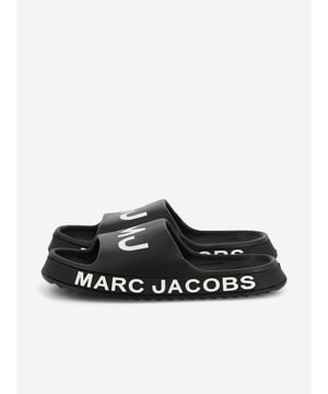 Marc Jacobs project enigmatic detailing and high quality construction into their forward-thinking aesthetics. These unisex black sliders are engineered in meticulous high quality. Made in a bicolour design with EVA slides and bold, unforgettable branding.

Sold in One Branded Hanger
100% Synthetic