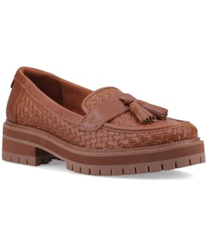 Deze loafers met lug-zool bieden een moderne kijk op de huidige loafer-trends. Geïnspireerd door onze comfortabele, bestverkopende laarzen, beschikt de must-have Cara over stijlvolle leren bovenzijde en een silhouet dat geweldig staat bij zowel formele als casual opties.