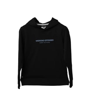 Design: Logo. Kapuzenmerkmale: Zugkordel, Aufnäher. Saum: Rippstrick. Ausschnitt: Mit Kapuze. Ärmeltype: Langärmelig. Bündchen: Rippstrick. Passform: Normal. Taschen: 1 Kängurutasche. Verschluss: Voller Reißverschluss, Pullover. 4 Jahre: 39,5 cm. 8 Jahre: 44,5 cm. 10 Jahre: 45,5 cm. 12 Jahre: 49,5 cm. 14 Jahre: 51 cm.