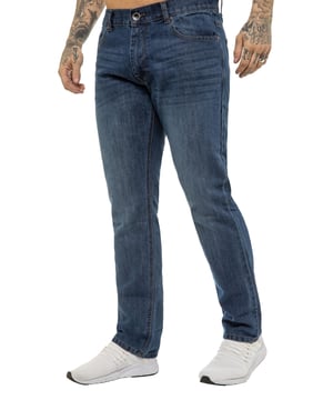 Jeans de Mezclilla de Diseño para Hombre Enzo, Corte Recto y Ajuste Regular. Con un ajuste regular y un corte clásico de pierna recta, ofrecen un aspecto relajado pero moderno que es perfecto para cualquier ocasión. Cuentan con un seguro cierre de cremallera, dos bolsillos frontales, dos bolsillos traseros y un bolsillo para monedas para mayor practicidad. Estos jeans están diseñados tanto para la funcionalidad como para la moda. Terminado con la emblemática etiqueta del logo de Enzo en la cintura trasera, aportan un toque de diseñador premium a tu vestuario casual. (EZ408)