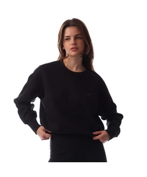 48% Polyester, 47% Viskose, 5% Elastan. Design: Unifarben. Saum: gerippt. Rundhalsausschnitt, gerippt. Langärmlig. Bündchen: gerippt. Zum Überziehen. S: 84 cm. M: 88,9 cm. L: 93,98 cm.