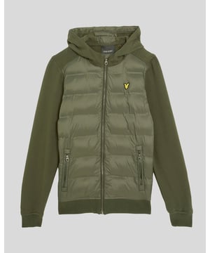 Een warme en veelzijdige hoodie met zachte fleece en winddichte panelen voor extra bescherming. Ideaal voor actieve kinderen die veel in beweging zijn. - Gemengde stof voor comfort en weerbestendigheid - Normale pasvorm voor gemakkelijk dragen in laagjes - Perfect voor dagelijkse avonturen