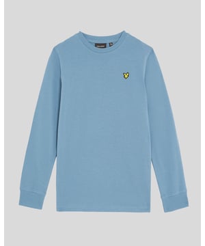 Comfort en eenvoud komen samen in dit T-shirt met lange mouwen, gemaakt voor dagelijks gebruik met ademend materiaal dat met uw kind meebeweegt. - Lichtgewicht katoen voor comfort de hele dag - Normale pasvorm voor bewegingsvrijheid - Klassieke lange mouwen voor veelzijdige styling - Duurzame stiksels voor langdurig draagcomfort