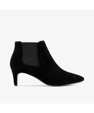 A fresh take on the elegant Laina silhouette, these chic ankle boots in black suede make the perfect wardrobe addition. A breathable leather sock and Cushion Plus™ technology offer freshness and comfort in every step, whilst the 5.5cm kitten heel makes this the perfect style to take you from day to night.