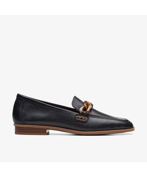 Smart-casual dress codes need the footwear to match – enter loafer Sarafyna Iris, a buttery leather silhouette complete with on-trend chain embellishment to team with tailoring, denim and everything in between. Inspired by the feeling of being barefoot, this streamlined pair paves the way for weightless movement with unlined uppers and a Contour Cushion footbed that keeps you light on your feet.