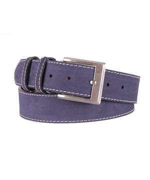 

     Artikel 511 in kleur 12-Donkerblauw is een prachtige blauwe riem, voor heren, van het merk Alpelle. De voering is leer. 
    
    