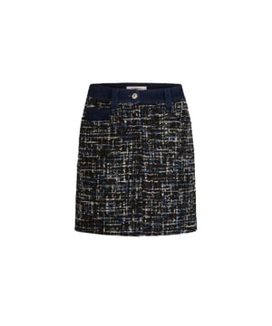 
De Jclar rok van MORGAN DE TOI is een rok met een standaard taille, rechte afsnede, rits-knoopsluiting, riemlusjes, steekzakken aan de voorkant en denim details op de taille. Deze rok heeft een mini fit en heeft een normale pasvorm. Dit item heeft een tweed effect en is uitgevoerd in de kleur multi met een gemetalisseerd draadje.<br /><br />De stof is gemaakt van polyester, viscose en katoen.