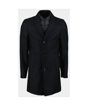
Mario Fiorenzo Wollen Jas Blauw Hans NY 9338H/34 navy met artikelcode9338H/34 navy .  van het materiaal 45% Wol / 28% Polyester / 20% Acryl / 7% Polyamide. Extra specificaties: , , , , kleur Blauw.