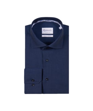 
<p>Donkerblauw overhemd van Michaelis in een fine twill weving, luchtig en ademend. Geschikt voor zowel zakelijk als casual gebruik.<span> Heeft mooie donkere knopen</span>. Het overhemd heeft een getailleerde pasvorm en bestaat voor 100% uit katoen. Uiteraard is het shirt helemaal strijkvrij.</p>
<ul>
<li>Perfecte pasvorm</li>
<li>100% katoen</li>
<li>Strijkvrij</li>
</ul>