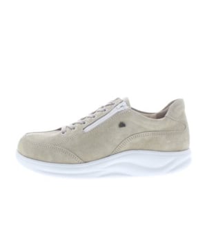 
Finn Comfort dames veterschoen, model Otaru uit de Finnamic afwikkel lijn. Schoenen uit deze lijn zijn zeer geschikt bij het ontlasten en verlichten van hiel en voorvoet gerelateerde klachten, en zorgt tevens voor een rechtere rug houding en ondersteuning bij rugklachten. Beige suède, rits voor het instapgemak en een gepolsterde tong voor extra comfort op de wreef. Valt tussen een wijdte H en K, geschikt voor de bredere voet. Uitneembaar ecologisch en anatomisch gevormde voetbed.
Hakhoogte 32mm.
Hielheffing 12mm.
Impregneren met Collonil Carbon Pro