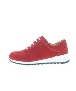 
Finn Comfort dames veterschoen, model Sarnia uit de City Sport lijn, rood nubuck leer, valt als een wijdte H, geschikt voor de normale tot iets bredere voet, uitneembaar voetbed.
Hakhoogte 30 mm.
Hielheffing 18 mm.