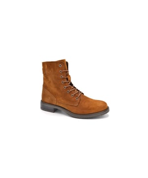 Dit item uit onze Damesschoenen Sale outlet scoor je nu extra voordelig op V&D waar het altijd Poelman sale is. 
Prachtig item uit de collectie van een toppartner van V&D