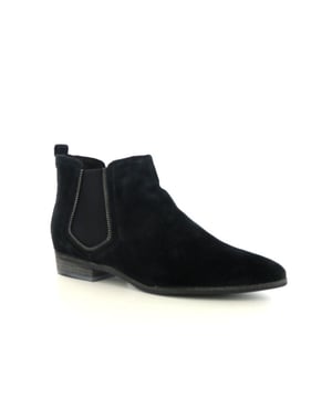 
<h2>18405 260.90.637 Chelsea boot black</h2>
<p>De 18405 van Tube is een mooie shooter / korte laars / chelsea boot gemaakt van suede. Deze schoen heeft een vast voetbed. Deze schoen is uitgevoerd in de kleur black / zwart. De sluiting is door middel van een instapsluiting.</p>
<table>
<tbody>
<tr>
<td width="302">
<p>Merk</p>
</td>
<td width="302">
<p> Tube</p>
</td>
</tr>
<tr>
<td width="302">
<p>Artikel</p>
</td>
<td width="302">
<p>18405</p>
</td>
</tr>
<tr>
<td width="302">
<p>Kleur</p>
</td>
<td width="302">
<p>black</p>
</td>
</tr>
<tr>
<td width="302">
<p>Type</p>
</td>
<td width="302">
<p>Chelsea boot</p>
</td>
</tr>
<tr>
<td width="302">
<p>Breedtemaat</p>
</td>
<td width="302">
<p>niet van toepassing</p>
</td>
</tr>
<tr>
<td width="302">
<p>Uitneembaar voetbed</p>
</td>
<td width="302">
<p>Nee</p>
</td>
</tr>
<tr>
<td width="302">
<p>Sluiting</p>
</td>
<td width="302">
<p>Instap</p>
</td>
</tr>
<tr>
<td width="302">
<p>Materiaal</p>
</td>
<td width="302">
<p>Suede</p>
</td>
</tr>
</tbody>
</table>