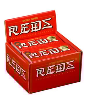 
Bones  Super-Reds Lagers

 Ontmoet de ultieme upgrade voor je skateboardervaring: de Bones Bearings Super-Reds. Deze hoogwaardige lagers tillen je rijervaring naar een hoger niveau en bieden ongeëvenaarde prestaties en duurzaamheid. Met precisie vervaardigd volgens de hoogste normen, zijn de Super-Reds lagers ontworpen om soepel en snel te rollen, keer op keer. Of je nu door de straten cruist, op de skatebaan of in het skatepark, deze lagers leveren consistente prestaties, ongeacht de omstandigheden. Dankzij hun hoogwaardige constructie en materialen bieden de Bones Bearings Super-Reds uitstekende bescherming tegen slijtage, wat betekent dat je langer kunt genieten van je rit zonder je zorgen te maken over vervanging. Met een reputatie die synoniem staat voor kwaliteit en betrouwbaarheid, zijn de Bones Bearings Super-Reds de keuze van serieuze skaters over de hele wereld. Upgrade vandaag nog naar de Super-Reds en ervaar het verschil in prestaties en