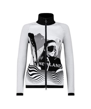 
Introductie: De NEWLAND Lady Full Zip Pully+R Ski voor dames is de perfecte aanvulling op uw wintergarderobe. Deze zwarte combinatie van stijl en functionaliteit zorgt ervoor dat u warm en comfortabel blijft tijdens al uw winterse avonturen. Voordelen: Dankzij het slimme ontwerp van de Pully+R Ski kunnen de elementen van dit kledingstuk eenvoudig worden gecombineerd, zodat u altijd de juiste outfit kunt creëren voor de weersomstandigheden. Door de volledige ritssluiting kunt u de trui gemakkelijk aan- en uittrekken, terwijl de materialen zorgen voor optimale warmte-isolatie. Belangrijkste kenmerken: De NEWLAND Lady Full Zip Pully+R Ski is voorzien van een hoogwaardige afwerking en duurzame materialen die bestand zijn tegen intensief gebruik. De trui heeft een vrouwelijke pasvorm en is ontworpen met oog voor detail, zodat u er ook nog eens fantastisch uitziet op de piste. Het subtiele zwarte combinatie van kleuren maakt dit kledingstuk tijdloos en gemakkelijk te combineren met de rest
