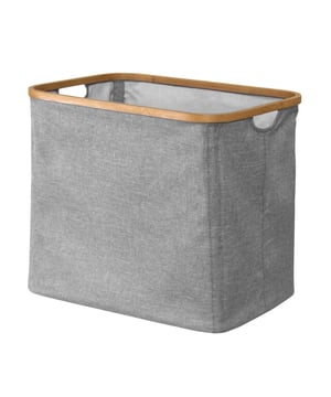 
Eigenschappen: Ontdek onze opvouwbare wasmand met grijs bamboeframe die perfect zal passen in uw wasruimte, slaapkamer of badkamer voor een eenvoudige en moderne opslag van uw wasgoed. Dankzij het afneembare framesysteem kunt u hem op zichzelf opvouwen voor eenvoudig opbergen of vervoeren. Het heeft ook twee zij-openingen voor gemakkelijk vervoer rond het huis Afmetingen: 36,2 cm x 36,2 cm x 57,7 cm Materialen: Gemaakt van ademend polypropyleen en stof met chevron patroon Merk: CaliCosy Kleur: Grey