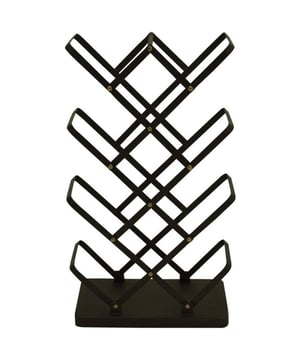 
Belangrijkste kenmerken: Materiaal: Metaal Kleur: Zwart Capaciteit: 8 flessen Afmetingen: 35 x 20 x 63 cm Met een capaciteit van acht flessen is dit wijnrek ideaal voor het opbergen en uitstallen van uw favoriete wijnen. Het compacte formaat maakt het perfect voor gebruik in keukens, eetkamers of zelfs woonkamers, zonder te veel ruimte in beslag te nemen. Geef uw interieur een stijlvolle upgrade en zorg ervoor dat uw wijncollectie altijd binnen handbereik is met dit staande - Afmeting: 35 x 20 x 63 cm - Kleur: zwart - Materiaal: metaal