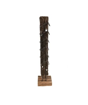 
Staand Wijnrek van Oud Teakhout 6 Flessen Breng warmte en karakter in je interieur met dit staande wijnrek van oud teakhout. Het robuuste en natuurlijke materiaal geeft een authentieke uitstraling, perfect voor liefhebbers van rustieke en duurzame woonaccessoires. Met ruimte voor 6 flessen is dit wijnrek zowel functioneel als decoratief. Ideaal voor de keuken, eetkamer of wijnkelder.  Kenmerken Materiaal: Oud teakhout Type: Staand wijnrek Capaciteit: 6 wijnflessen Afmetingen: Hoogte 100 cm x Breedte 25 cm x Diepte 25 cm Stijl: Rustiek en natuurlijk Een stijlvol en duurzaam wijnrek dat jouw wijncollectie op een unieke manier presenteert. - Afmeting: 0x0 - Kleur: bruin - Materiaal: hout