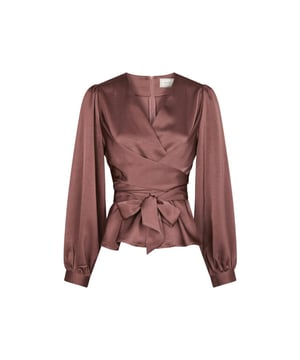 
97% Polyester / 3% Elastanregular fit