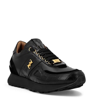 Crocco reliëf  Deze Billionaire runners zijn gemaakt voor de kenner van verhoogde streetwear en combineren atletisch comfort met rijke texturen en gedurfde verfijning. Een geraffineerde must voor het dynamische leven in de stad.   Panelen van nubuck en suède met krokoprint stralen luxe uit   Lederen voering verbetert comfort en ademend vermogen   Metallic logohardware voegt een kenmerkend statement toe   Gewatteerde zool biedt ondersteuning voor de hele dag bewegen   Perfect met taps toelopende broeken of luxe athleisure-looks