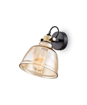 
Irving Serie: Irving-serie lampen combineren functionaliteit en stijlvol design. Ze verlichten en decoreren interieurs in een loftstijl. De constructie bevat industriële decoratieve elementen van metaal met een messingkleurige galvanische coating. De andere metalen delen van de armaturen zijn zwart geverfd. De kappen zijn gemaakt van helder, amberkleurig of rokerig glas. De hoogte van de hanglampen is verstelbaar door de lengte van het snoer.Veelzijdig Modern Industrieel Ontwerp: Perfect voor woonkamers, slaapkamers, keukens, eetkamers, kantoren, studeerkamers, gangen, cafés en restaurants.Afmetingen: Hoogte 27 cm, Lengte 25 cm, Breedte 20 cm; compact formaat ideaal voor diverse ruimtes.Aanpasbare Verlichting: Vereist 1 E27 gloeilamp (niet inbegrepen), tot 40 watt, waardoor je de lamp kunt kiezen die het beste bij je stijl en voorkeuren past.Duurzame Constructie: Voorzien van een stevig zwart metalen frame en een elegante amberkleurige glazen lampenkap in kegelvorm.Stijlvol en Functioneel: Voegt een vleugje moderne industriële charme toe terwijl het praktische verlichting biedt voor elke kamer. - Afmeting: - Kleur: Zwart - Materiaal: Metaal
