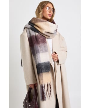 Oversized Check Tassel Fluffy Scarf