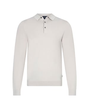 
- Cavallaro is een Italiaans kledingmerk dat in 1948 werd opgericht door Giuseppe Cavallaro. Het merk staat bekend om zijn Italiaanse stijl en vakmanschap. De kleding van Cavallaro is gemaakt van hoogwaardige materialen, zoals wol, katoen en leer. Het merk biedt een breed scala aan items aan, waaronder overhemden, poloshirts, truien, broeken, jassen en accessoires. De ontwerpen van Cavallaro zijn vaak geïnspireerd door de Italiaanse mode uit de jaren 50, 60 en 70. Het merk gebruikt klassieke stijlelementen, zoals strakke lijnen, nette pasvormen en elegante kleuren, om een tijdloze en stijlvolle uitstraling te creëren. Cavallaro is een populair merk onder modebewuste individuen die op zoek zijn naar kleding die zowel stijlvol als comfortabel is.
