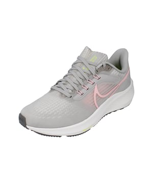 Dam Nike Sneakers
