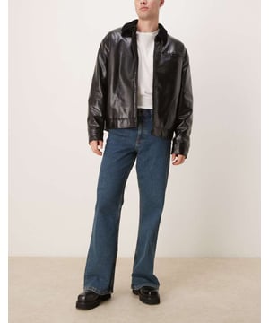 Herr utsvängda jeans