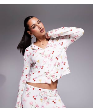 Damernas pyjamas överdelar