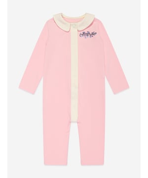 Introducing the Baby Girls Bookish Flowers Romper in Pink by Off_White - a haute couture staple for AW2024. Crafted with exquisite attention to detail, this piece merges fashion with comfort, ideal for your stylish little one. Key features of this luxurious romper include: Enchanting Floral Design: Eye-catching and chic, perfect for standout moments. Premium Fabric: Soft to the touch, ensuring all-day comfort for your baby girl. Elegant Craftsmanship: Impeccable stitching and finishes, embodying the quality of Off_White.Revitalise her wardrobe with this charming, high-end romper. Embrace style and comfort, order now!