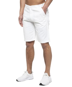 Enzo Mens Designer Regular fit Chino Shorts. Features 2 front pockets, 2 back pockets and Zip Fly Fastening. Perfect for summer.