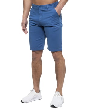 Enzo Mens Designer Regular fit Chino Shorts. Features 2 front pockets, 2 back pockets and Zip Fly Fastening. Perfect for summer.